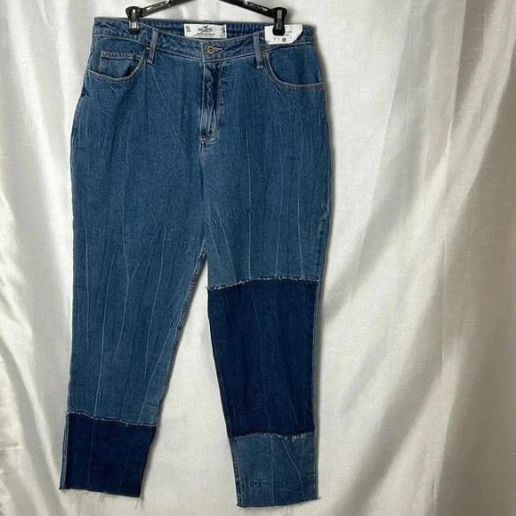 Hollister Women jeans size 32 blue NWT curvy  high rise frayed patchwork and hem - Picture 1 of 12